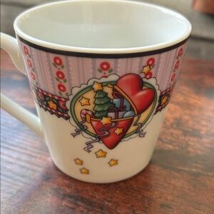 Mary Engelbreit 2003 Christmas Heart Cup.